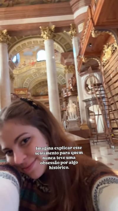 É uma verdade universalmente conhecida que, Infelizmente, chorarei em cada museu que eu visitar. #bookstagram #booktok