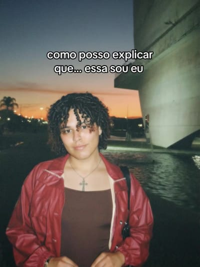 mesma vibe, concordam? 🩸🐺✨ #bookinsta #indicacaodelivros #livrosderomance #livroslgbt #livrosnacionais