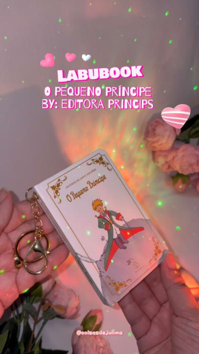O essencial é invisível aos olhos, mas essa edição linda de O Pequeno Príncipe é impossível de não admirar! ✨🌹📖 Olha que charme essa…