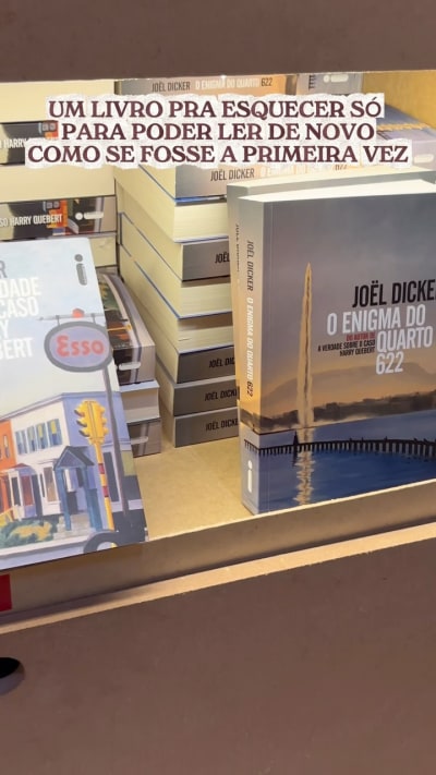 Perguntei para alguns amigos qual livro gostariam de esquecer pra ler como se fosse a primeira vez novamente 📚❤️ Leram algum dos livros…