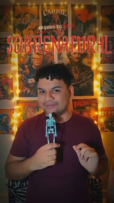👻📼 A Sessão Sobrenatural começou! Hoje damos início a um dos pilares da literatura de horror, explorando suas origens, curiosidades e as…