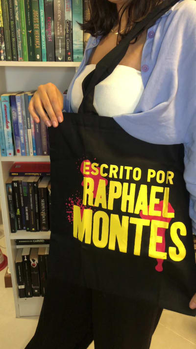 #UmaFamíliaFeliz @Raphael Montes @Companhia das Letras