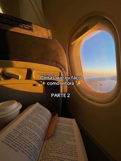 Me diz que não sou só eu?! 💛✨ #books #fyp #viral #booktoker #foryou