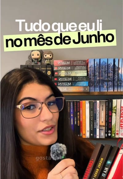 Se suspense, thriller e plot twists são a sua praia, esse vídeo é pra você! 👀📚 Reuni todos os livros que li em junho, com minhas notas e…