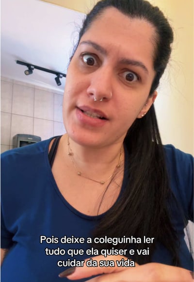 Me deixa com meu gosto duvidoso em paz, obrigada! #lendo #taislendooque #kindle #leitoras