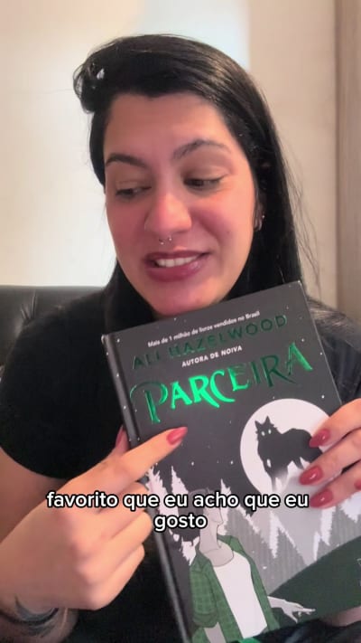 Aceitas um vídeo de mais de 5 min depois de séculos sem gravar? 🫴🏻 #taislendooque #kindle #books #livrosfavoritos #booktok