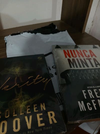 leituras desse mês serão na vibe suspense 🤫💌 #fyp #collenhoover #fredamcfadden #booktok #foryoupage