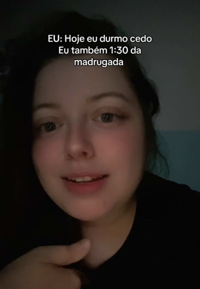 Não é possível que esses pensamentos aleatórios acontece só comigo KKKKKKKKKKKKKKKK #booktok #booktokbrasil #livrosderomance #fyp #livros