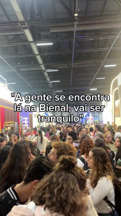 E É SEMPRE NA FRENTE DA ROCCO E DA ALT! #booktok #bienaldolivro #BookTok #bookgirlies #booksbooksbooks