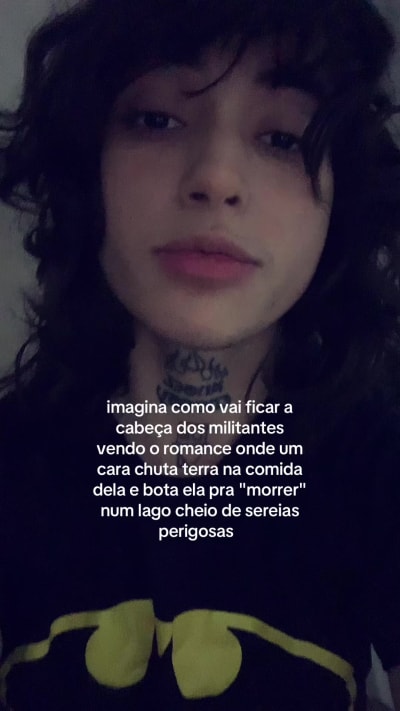 vão achar dark romance sem o romance kkkkkkkkkk mal sabem #cardanandjude #principecruel #booktok #booktokbrasil #livrostiktok
