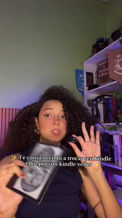 Te convencendo a trocar seu kindle velho por um kindle velho #booktok #booktokbrasil #kindle #kindlepaperwhite #kindleoasis
