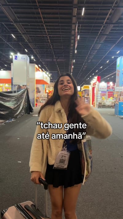 Post de @readbycaa no TikTok, há 1 mês