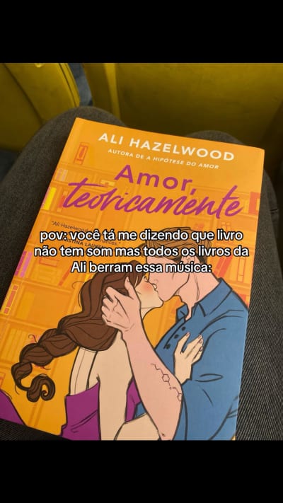 E é lógico que é nessa parte que as leitoras surtam #viral #bookgirlies #foryoupage #fyp #enemiestolovers