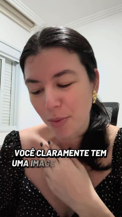 Tô obcecada nos livros da #alihazelwood! Qual seu favorito dela? 💜 #romanceliterario #kindleunlimitedromance #livrosderomance #livrostiktok