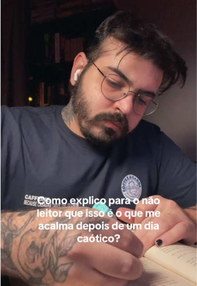 Como que explico??? #livros #livrostiktok #booktok #books #leitura