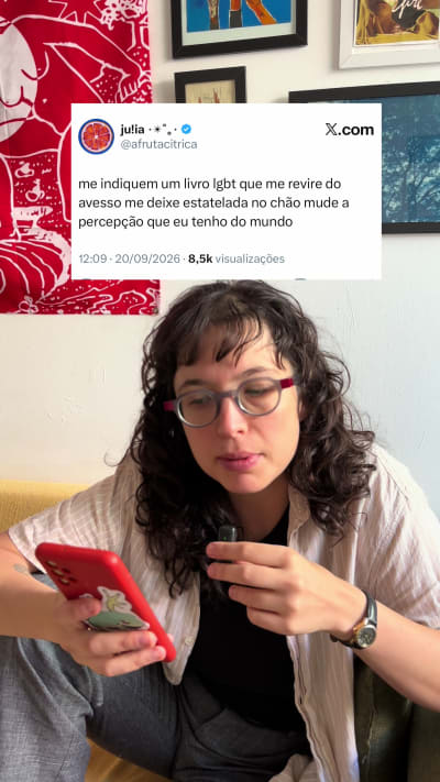 tentei trazer livros que não vejo muita gente falando por aqui, mas que definitivamente merecem ser lidos. na ponta dos dedos, Sarah…