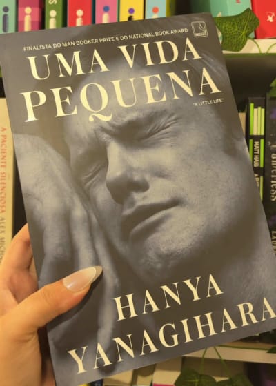 Ai meu coraçãozinho 🫠🫠🫠 . . . #umavidapequena #booktoker #booksbooksbooks #leitura