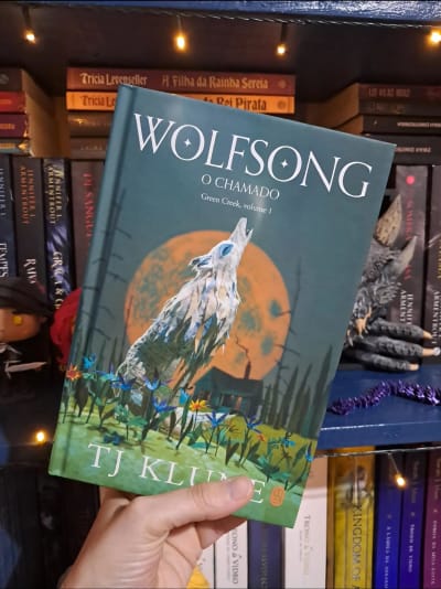 Um pouco mais sobre esse leitura incrível 💚🐺 #livros #foryou #fyp #BookTok #wolfsong