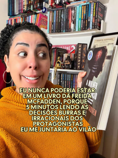 Mas sigo lendo a diva hahaha. Ib: @Mathpatriota #booktok #freidamcfadden #livros #humor