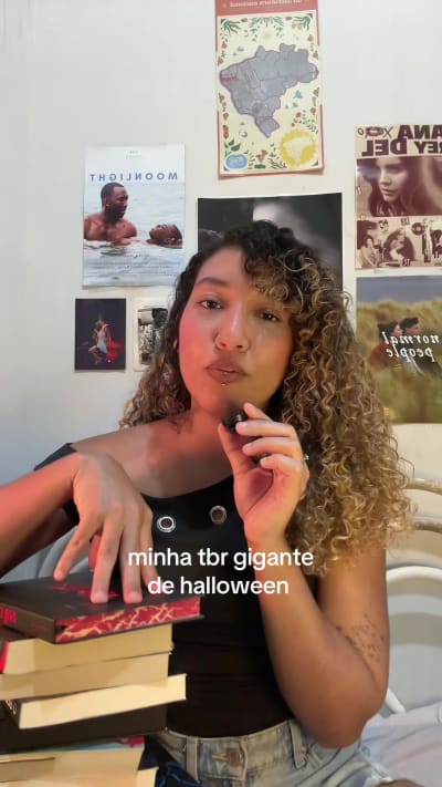 minha tbr de halloween, minha época favoritaaaa #livros #booktok #halloween