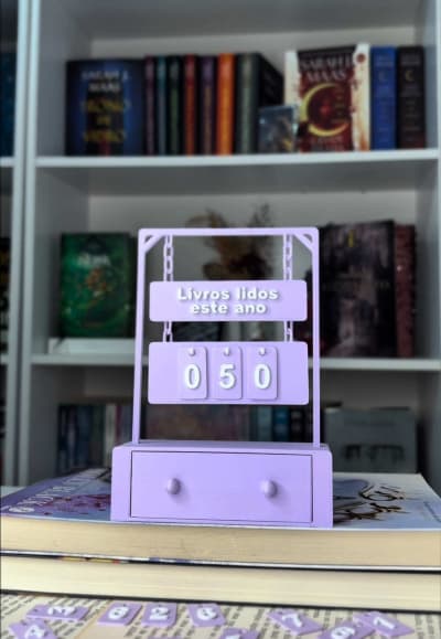 Eu li 50 livros esse ano e sou leitora, quem leu 01 também é! Nunca é uma questão de quantidade! Espero que todo mundo saiba disso!! E…