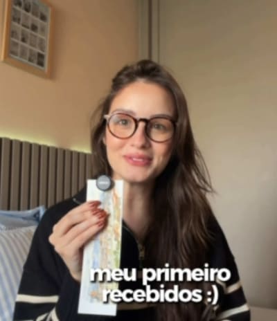 meu primeiro recebidos 🥹💓 @Editora Mood você fez uma leitora muito feliz! #livroindicações #booktokbrasil #livrostiktok…