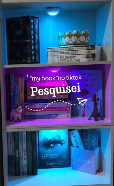 Entrei na Trend "minha série de livros" Inspiração do post pela @BookVibes eu adorei a escolha,ainda mais por está lendo essa saga agora…