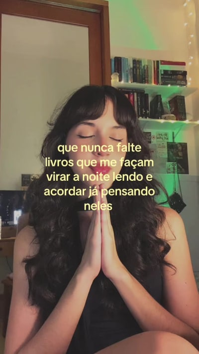 o celular andando #booktok #livros #booktrend #fy
