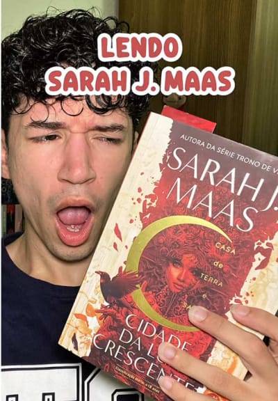 FUI MUITO ILUDIDA 📚❤️ #booktokbrasil #sarahjmaas #booktoker #crescentcity #romantasia