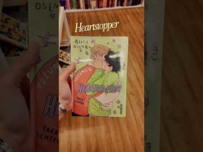 eu li o novo heartstopper 🍂 #livros