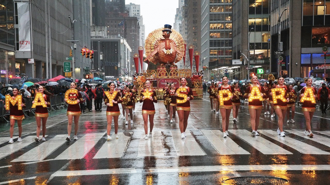 LIVE: Macy's Thanksgiving Day Parade Takes Place in New York City