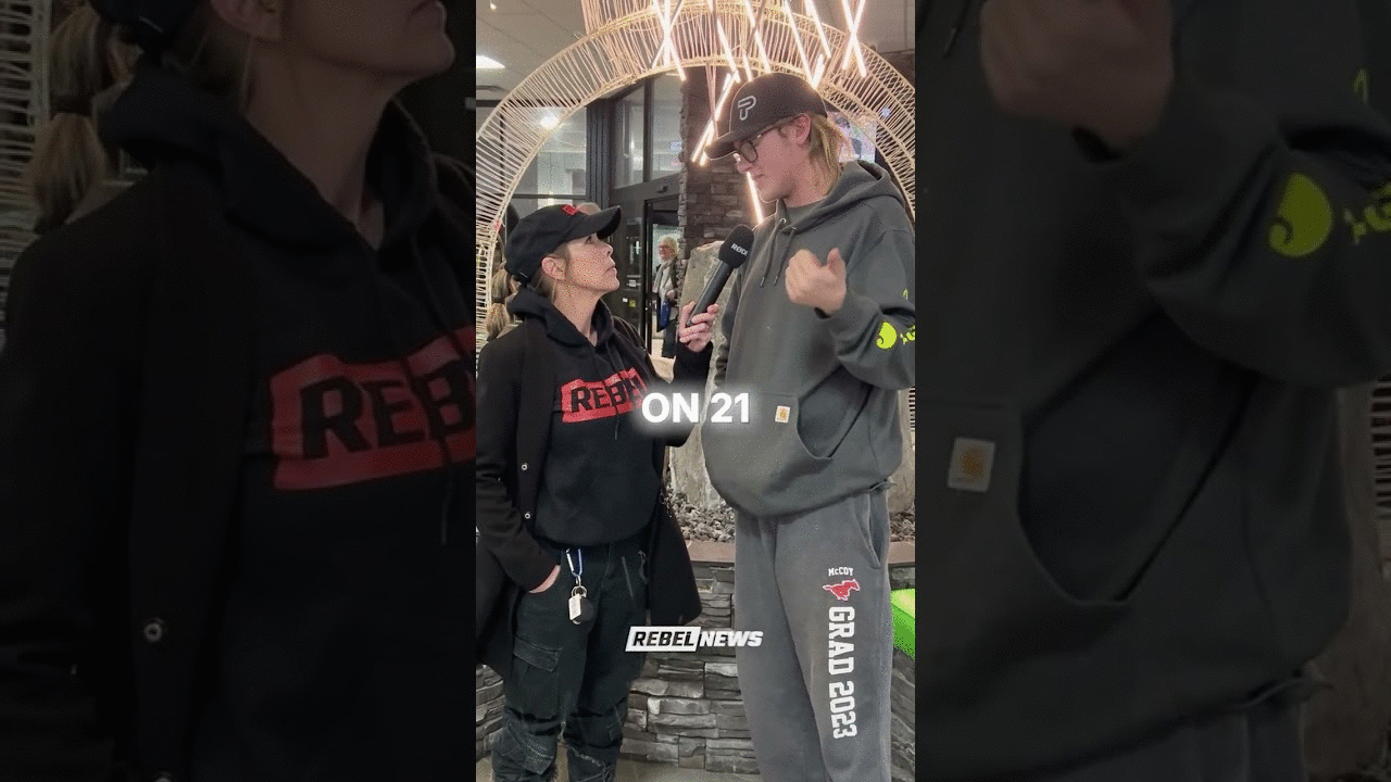 Medicine Hat hosts it's first “Stay Free Alberta” petition signing