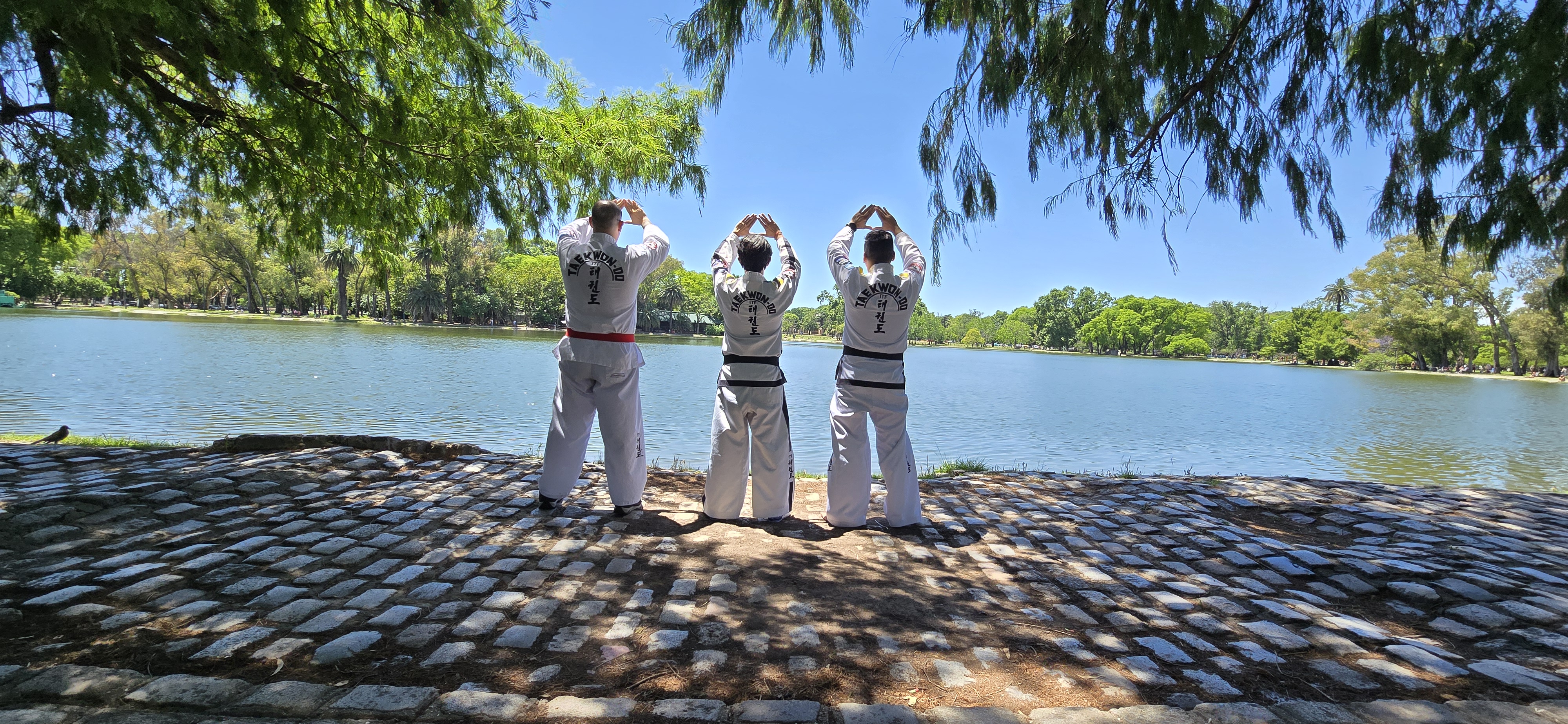 Estudiantes de Ul-ji