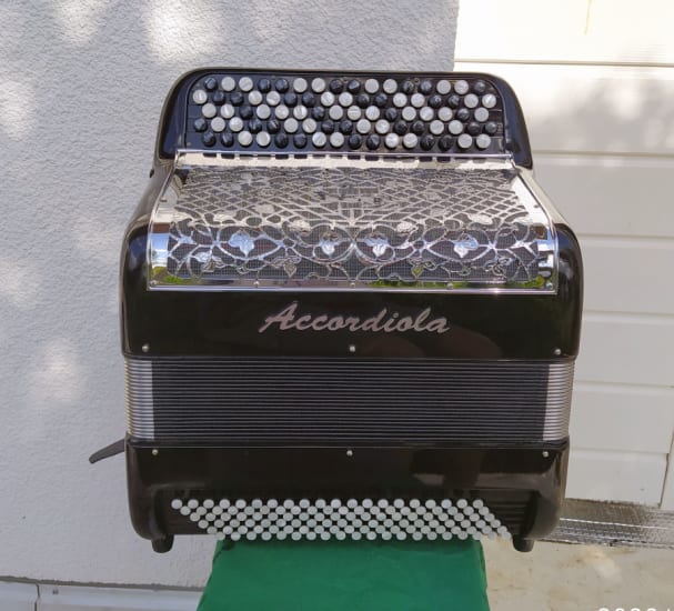 012 C piccolo accordéon - atelier-musée collection