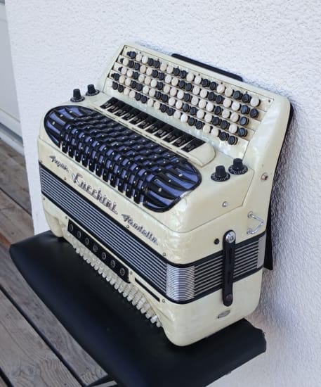 super accordéon - atelier-musée collection