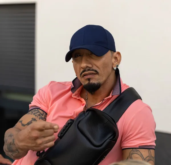 Juan Carlos   The Latin Action Salsa y Bachata   Lions Alicante htaypt ae3138