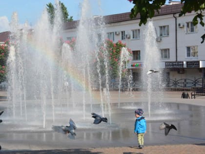 В Новороссийске приводят в порядок фонтаны