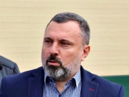 Во время региональной недели Дмитрий Лоцманов помог матери участника СВО в решении проблемы с газификацией домовладения