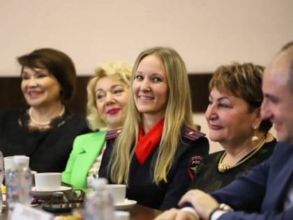 Глава Геленджика встретился с заслуженными женщинами нашего города