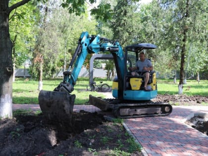 Благодаря победе в краевом конкурсе по отбору проектов местных инициатив, в станице Сергиевской приступили к замене забора на территории кладбища