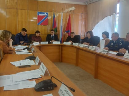 Состоялось очередное 19-е  заседание Совета Туапсинского  городского поселения