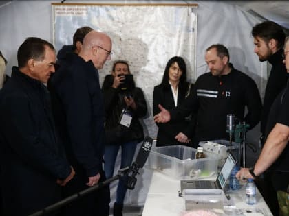 Дмитрий Чернышенко и Вениамин Кондратьев оценили разработки по ликвидации последствий ЧС в Черном море