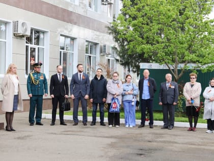 Герои в нашей памяти живут…