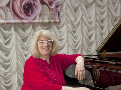 10 марта 65-летний юбилей празднует Агафонова Татьяна Юрьевна - заслуженный работник культуры Краснодарского края, педагог фортепиано МБУДО Детская музыкальная школа № 2 города Соч