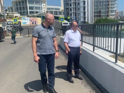 Эдуард Обухович провел выездной прием граждан