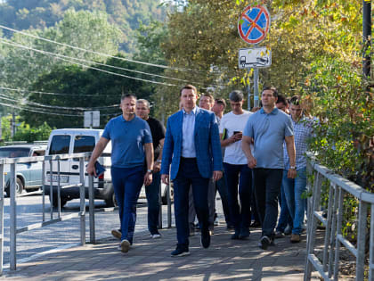 Мэр Сочи Алексей Копайгородский провел утренний обход Лазаревского района