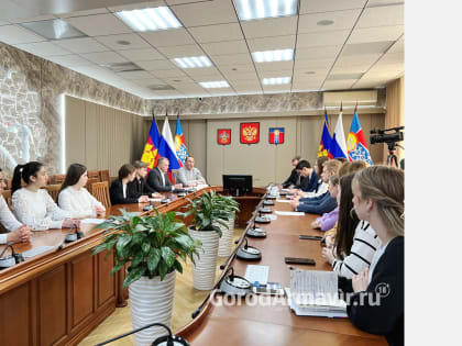 В Армавире учредили ежегодную премию молодым талантам в размере 30 тысяч рублей