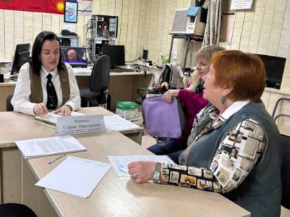 София Минина провела плановый прием граждан в микрорайоне Кудепста 