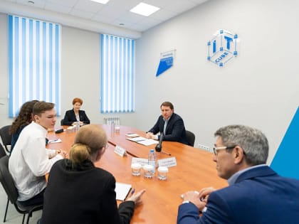 Глава Сочи Алексей Копайгородский встретился с юными сочинцами – призерами финала Всероссийской олимпиады