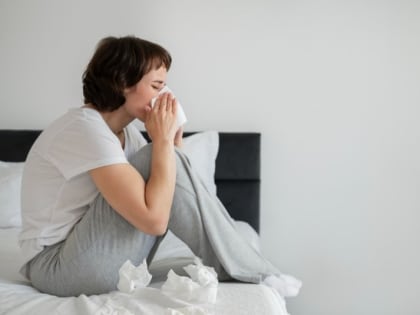 Новый штамм коронавируса добрался до России — старая вакцина не поможет